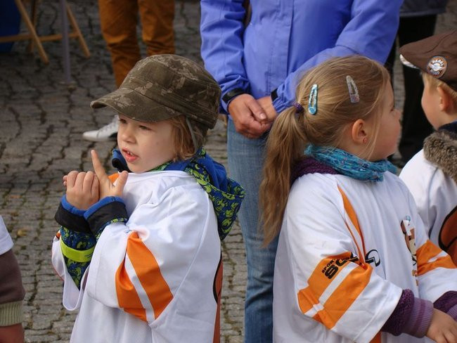 Przedszkolaki opanowały rynek (dużo zdjęć)