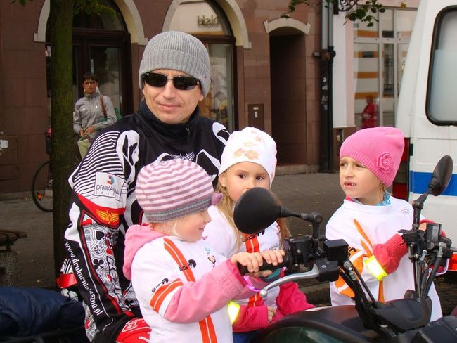 Przedszkolaki opanowały rynek (dużo zdjęć)