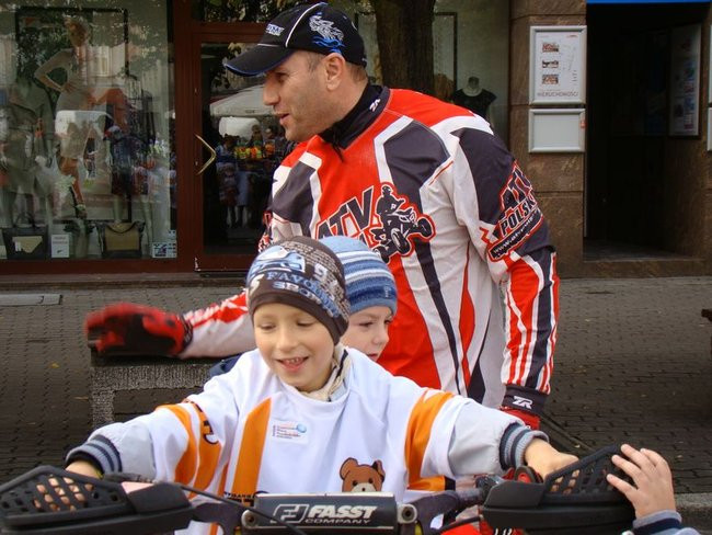 Przedszkolaki opanowały rynek (dużo zdjęć)