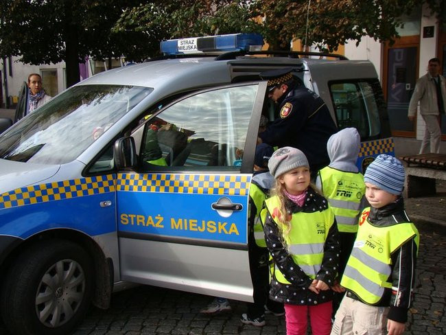 Przedszkolaki opanowały rynek (dużo zdjęć)