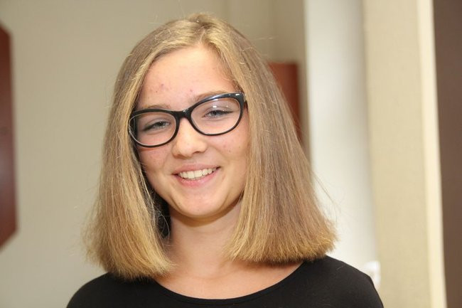 Oddają włosy dla chorych na raka (zdjęcia)