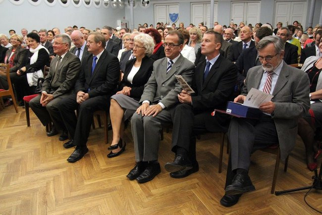 Szkoła Podstawowa nr 10 ma 45 lat (zdjęcia)