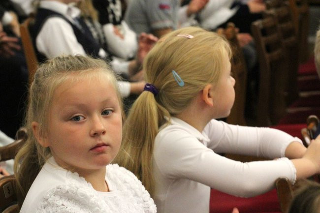 Szkoła Podstawowa nr 10 ma 45 lat (zdjęcia)