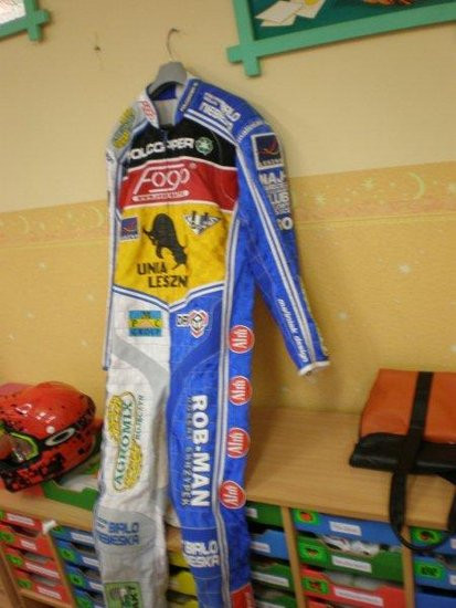 Żużlowiec u przedszkolaków (zdjęcia)