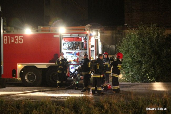 Płonęły wagony na leszczyńskim dworcu (zdjęcia)