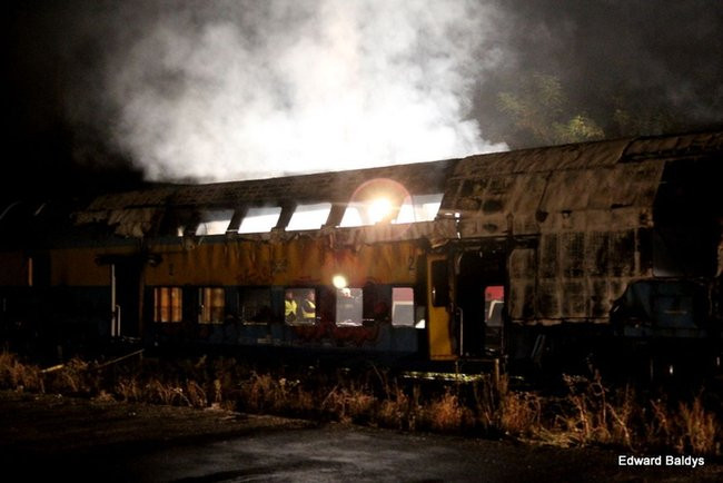 Płonęły wagony na leszczyńskim dworcu (zdjęcia)