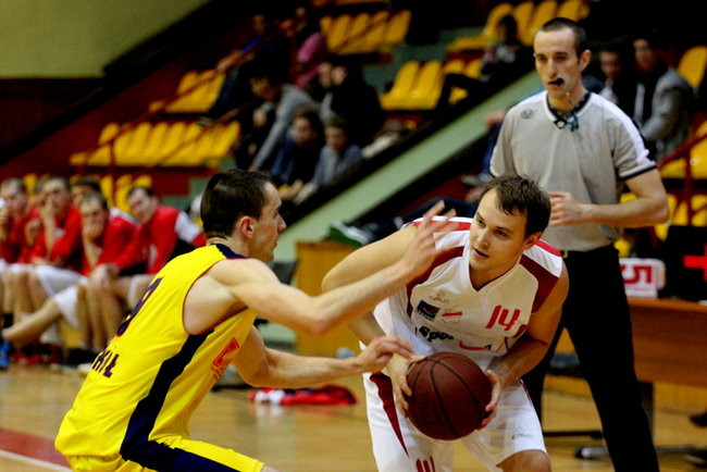 Ruszyła liga koszykarzy (zdjęcia)