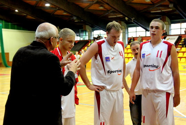 Ruszyła liga koszykarzy (zdjęcia)