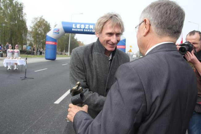 Przecięli wstęgę na drodze nr 5 (zdjęcia)