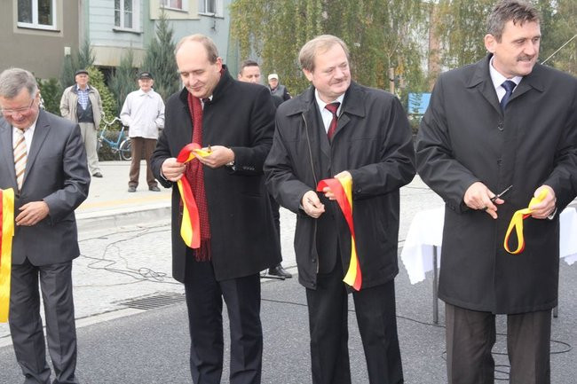 Przecięli wstęgę na drodze nr 5 (zdjęcia)