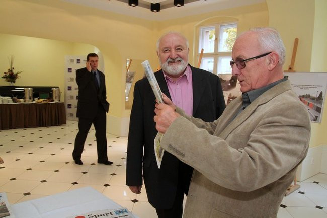 Przecięli wstęgę na drodze nr 5 (zdjęcia)