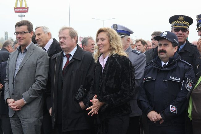 Przecięli wstęgę na drodze nr 5 (zdjęcia)