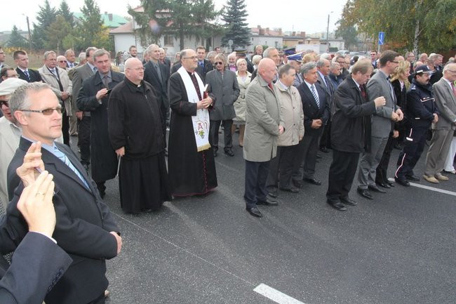 Przecięli wstęgę na drodze nr 5 (zdjęcia)