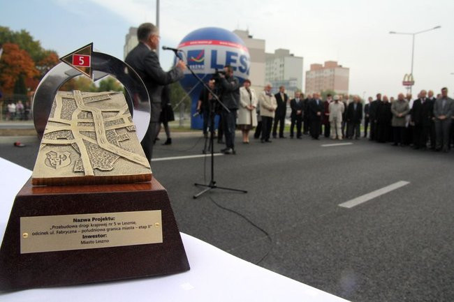 Przecięli wstęgę na drodze nr 5 (zdjęcia)