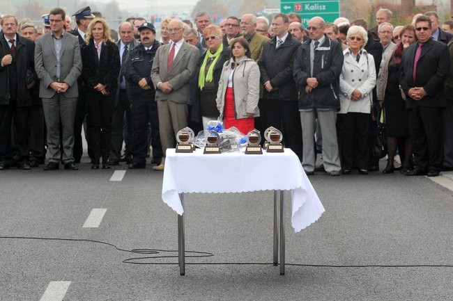 Przecięli wstęgę na drodze nr 5 (zdjęcia)