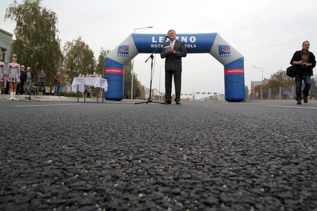 Przecięli wstęgę na drodze nr 5 (zdjęcia)