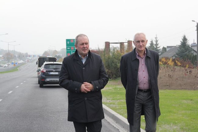 Przecięli wstęgę na drodze nr 5 (zdjęcia)