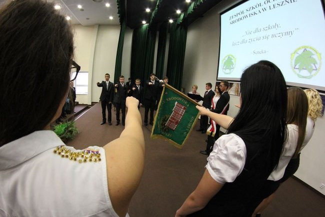 Pasowanie w ZSOŚ (zdjęcia)