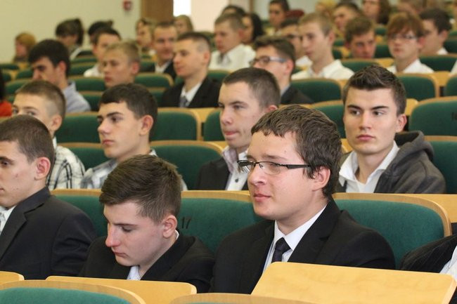 Pasowanie w ZSOŚ (zdjęcia)