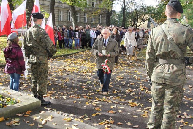Wiedzieli, że idą na śmierć (zdjęcia)