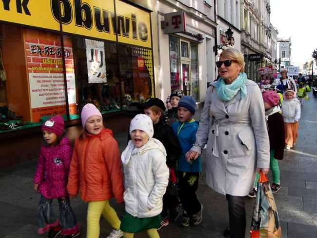 Marsz przeciw marnowaniu jedzenia (zdjęcia)