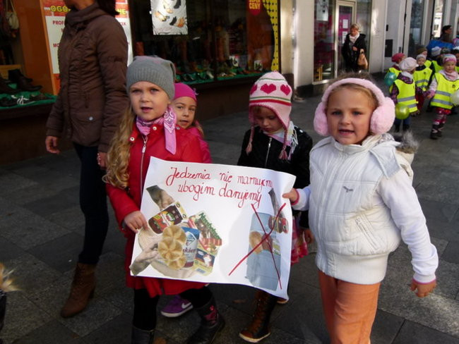 Marsz przeciw marnowaniu jedzenia (zdjęcia)