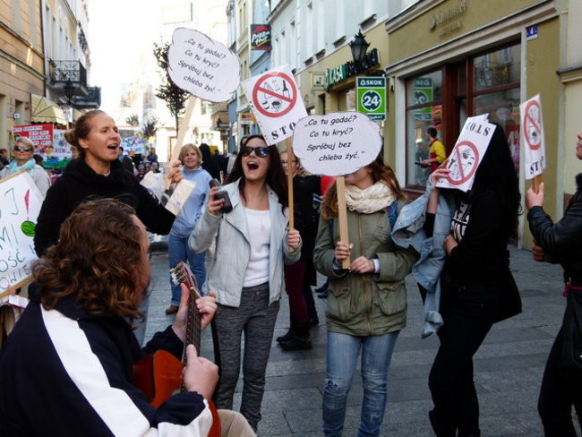 Marsz przeciw marnowaniu jedzenia (zdjęcia)