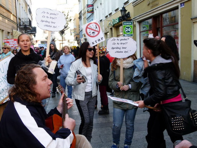 Marsz przeciw marnowaniu jedzenia (zdjęcia)