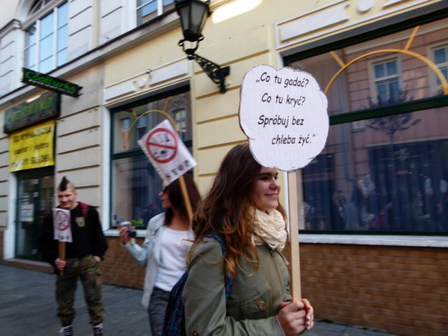 Marsz przeciw marnowaniu jedzenia (zdjęcia)