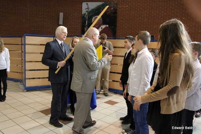 Pasowanie na ucznia Gimnazjum nr 7 (zdjęcia)