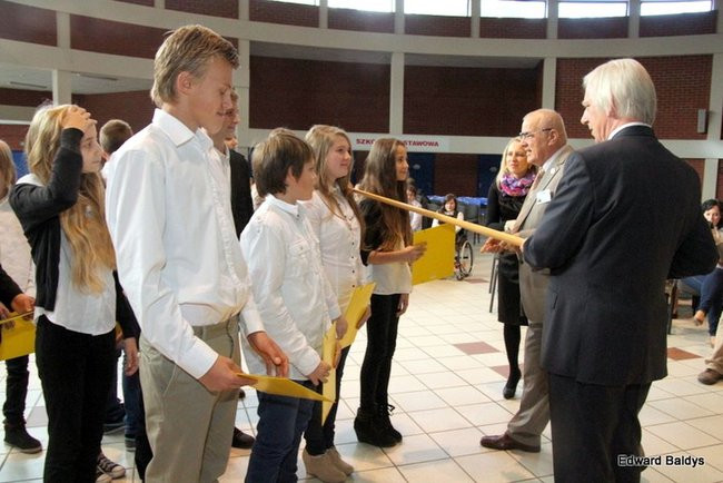 Pasowanie na ucznia Gimnazjum nr 7 (zdjęcia)