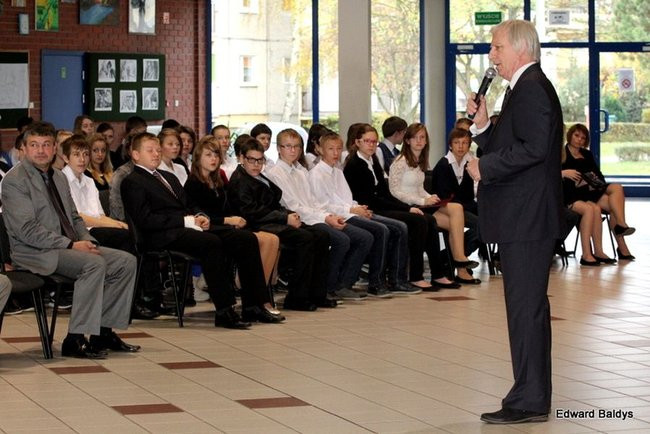 Pasowanie na ucznia Gimnazjum nr 7 (zdjęcia)