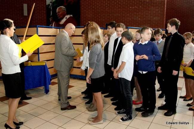 Pasowanie na ucznia Gimnazjum nr 7 (zdjęcia)