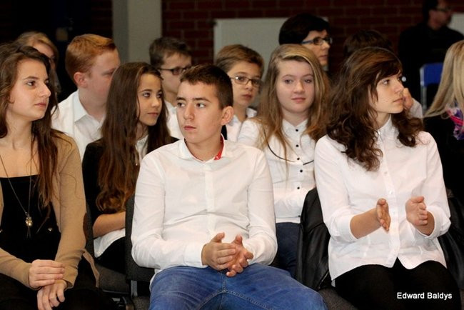 Pasowanie na ucznia Gimnazjum nr 7 (zdjęcia)