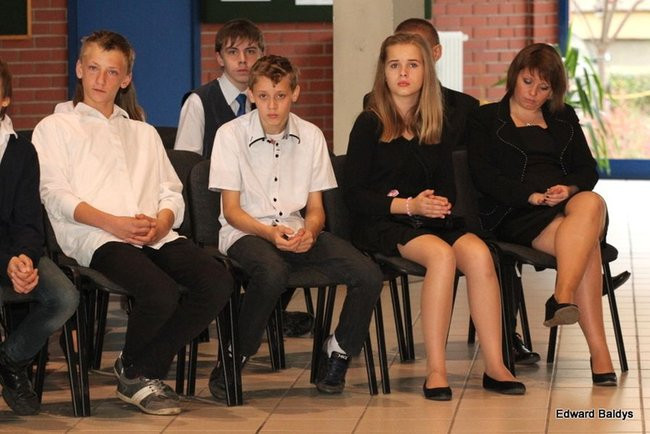 Pasowanie na ucznia Gimnazjum nr 7 (zdjęcia)