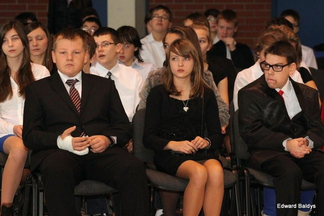 Pasowanie na ucznia Gimnazjum nr 7 (zdjęcia)