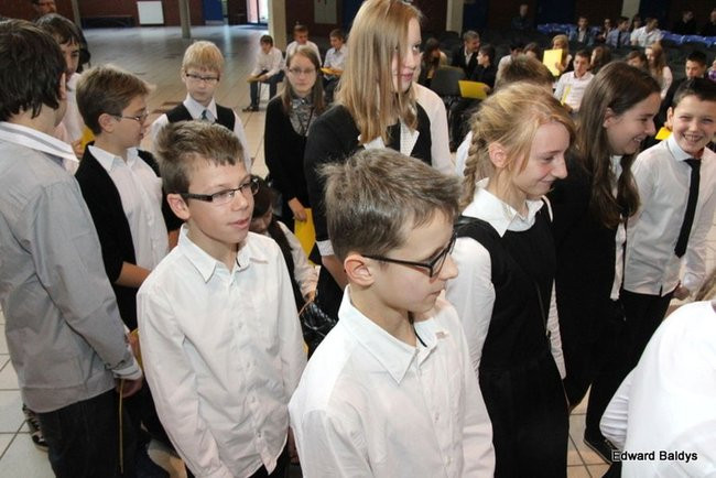 Pasowanie na ucznia Gimnazjum nr 7 (zdjęcia)