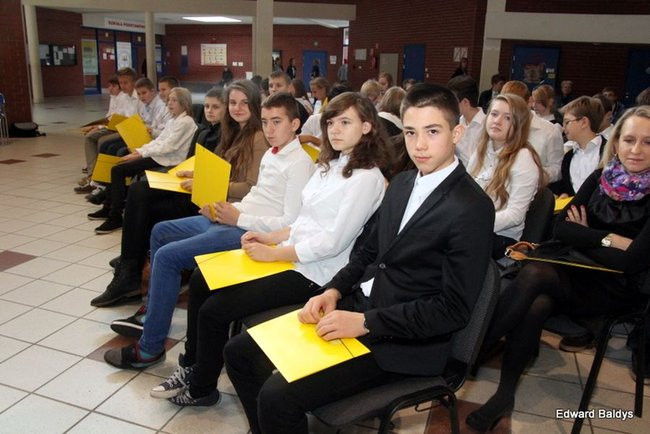 Pasowanie na ucznia Gimnazjum nr 7 (zdjęcia)