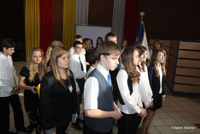 Pasowanie na ucznia Gimnazjum nr 7 (zdjęcia)