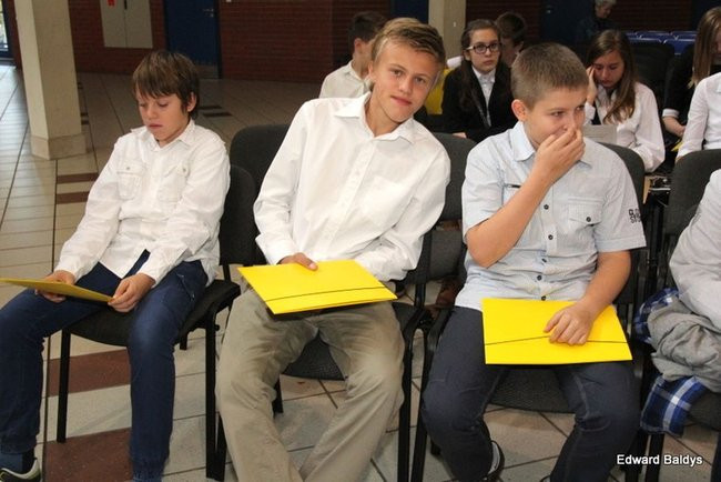 Pasowanie na ucznia Gimnazjum nr 7 (zdjęcia)