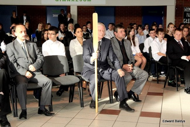 Pasowanie na ucznia Gimnazjum nr 7 (zdjęcia)