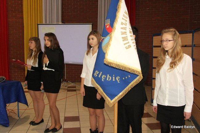 Pasowanie na ucznia Gimnazjum nr 7 (zdjęcia)