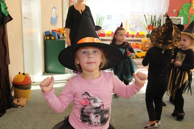 Halloween w Przedszkolu nr 18 (zdjęcia)