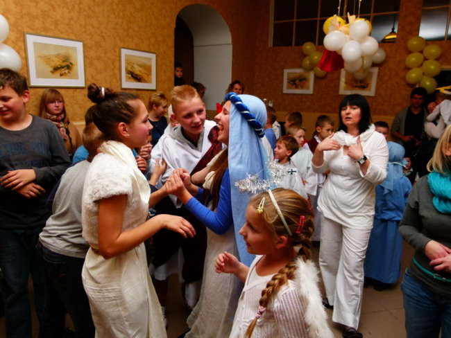 Bal Wszystkich Świętych w Rydzynie (zdjęcia)