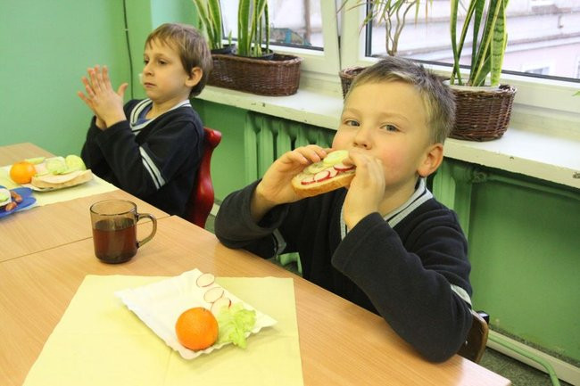 Zdrowe odżywianie w SP 2 (zdjęcia)