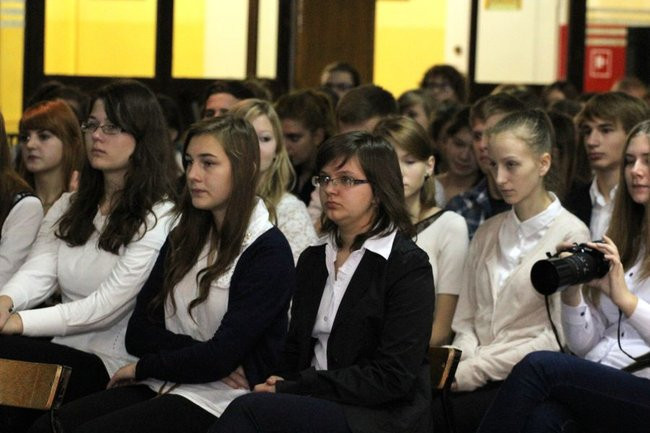 II LO podpisało umowę z wojskiem (zdjęcia)