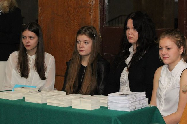 II LO podpisało umowę z wojskiem (zdjęcia)