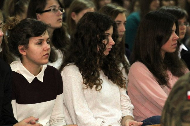 II LO podpisało umowę z wojskiem (zdjęcia)