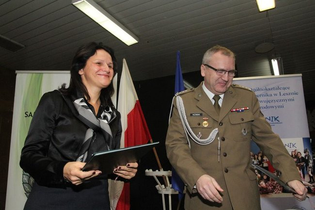 II LO podpisało umowę z wojskiem (zdjęcia)