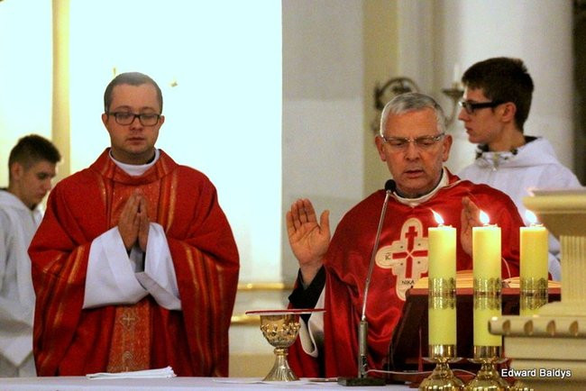 Od soboty w Rydzynie jest Krzyż Lednicki (zdjęcia)